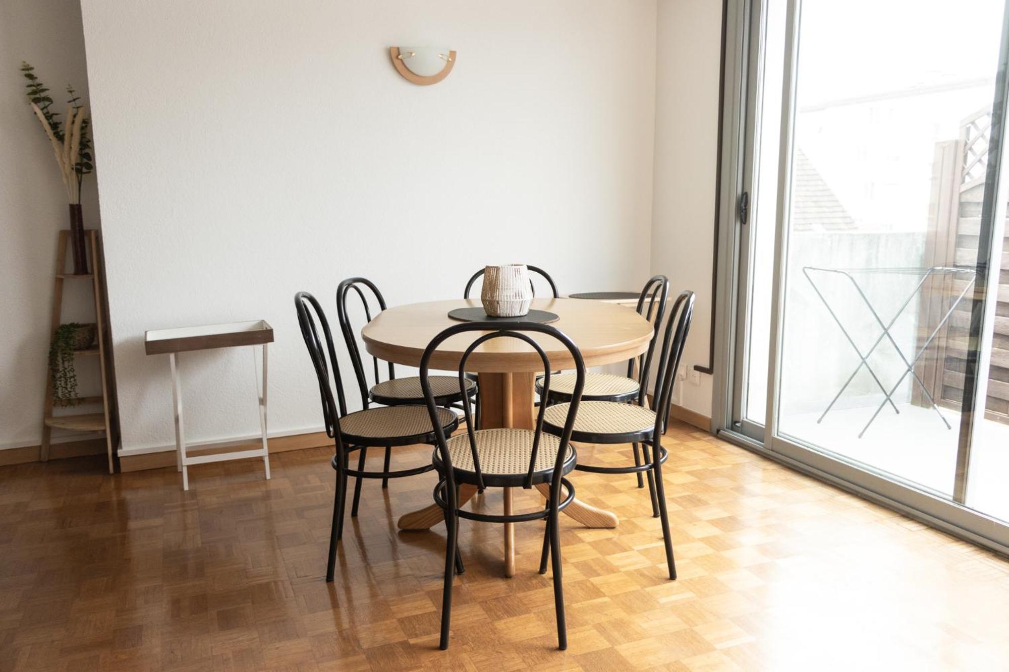 Apartment Renove 10 Minutes A Pied Du Coeur De