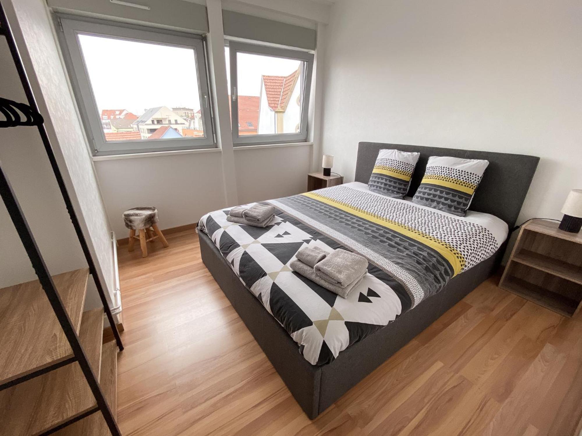 Renove 10 Minutes A Pied Du Coeur De Apartment *